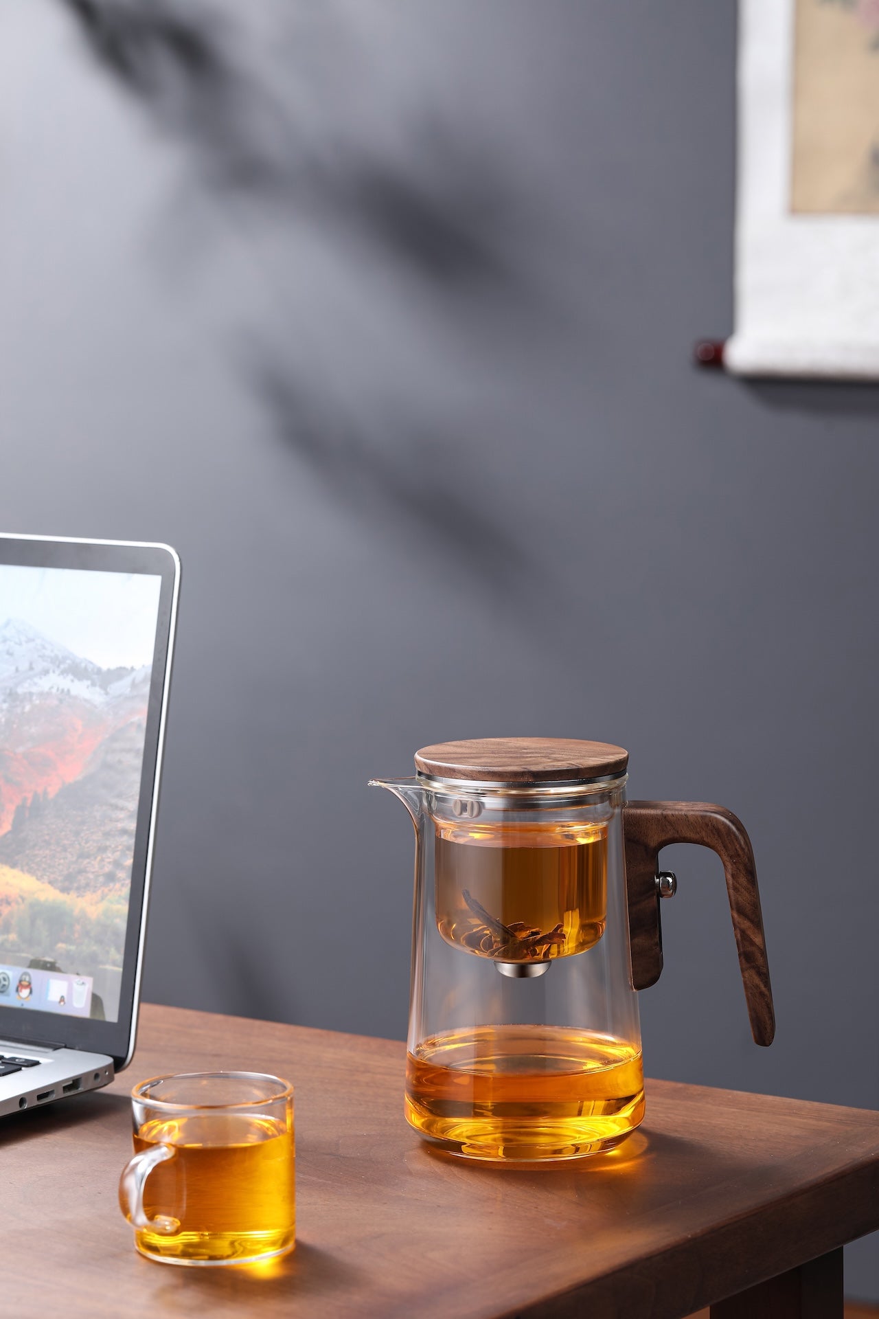 Lunel Teapot